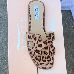 Glaze Leopard Print Slide Sandal in Brown/Tan